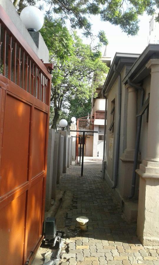 Royal Crown Guest house 3*