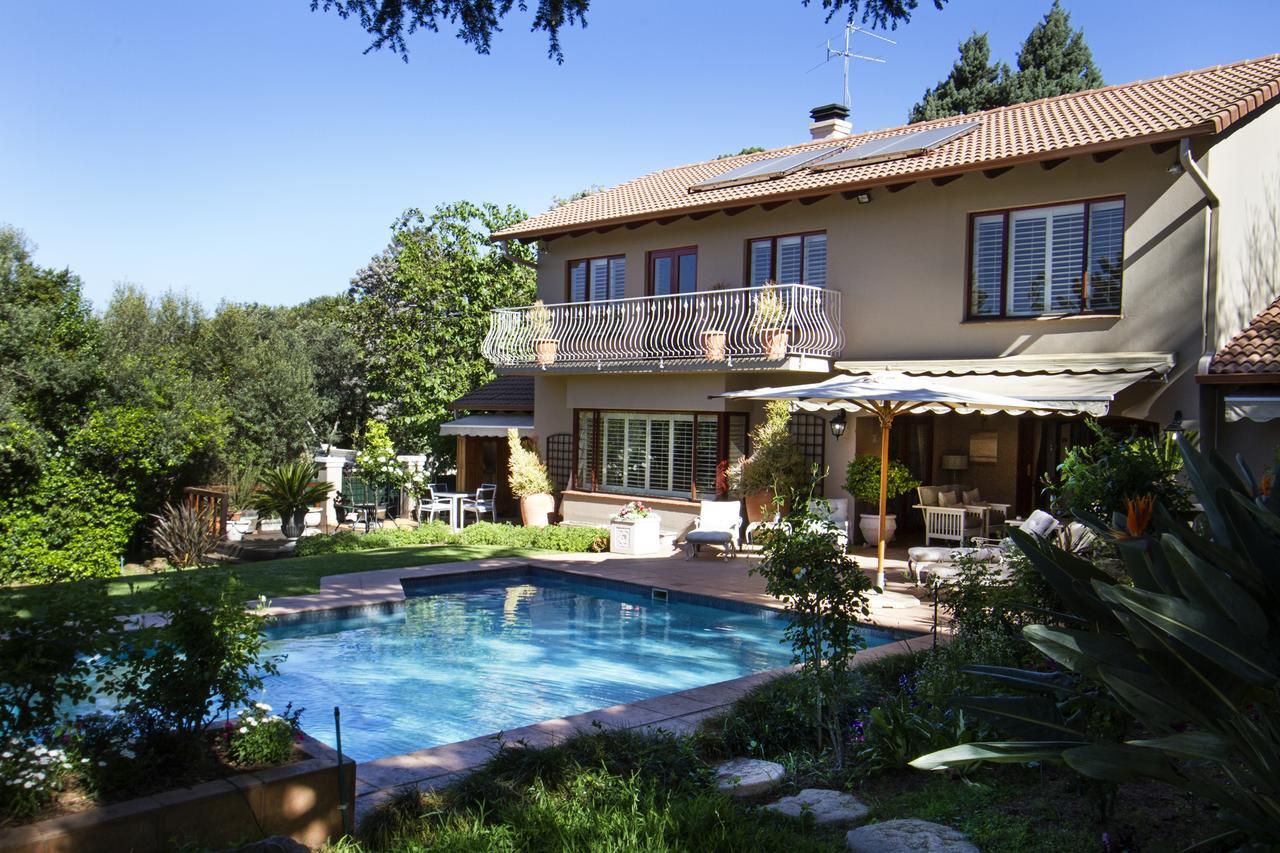 Guest house Bellgrove Sandton Johannesburg