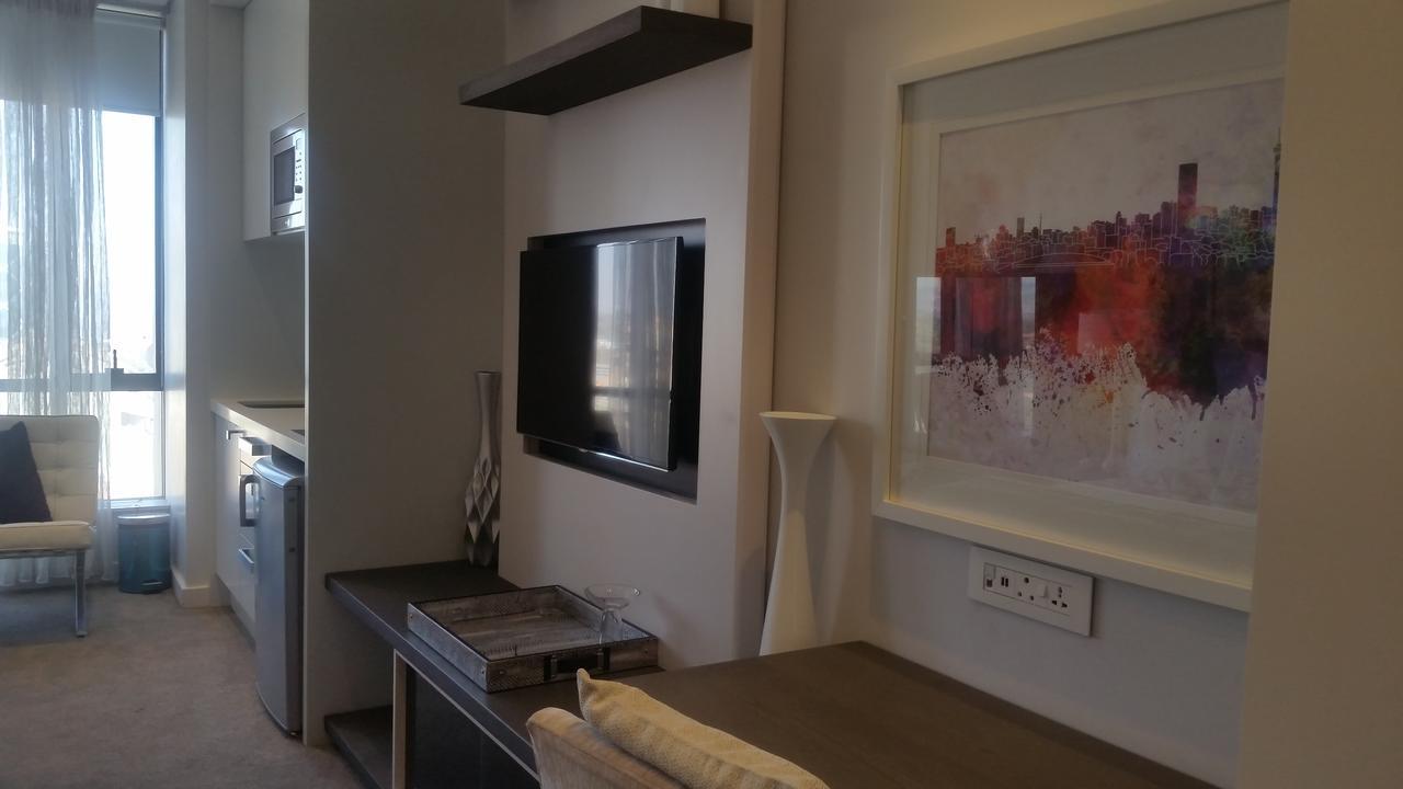 Apartment 615 Sandton Skye Johannesburg