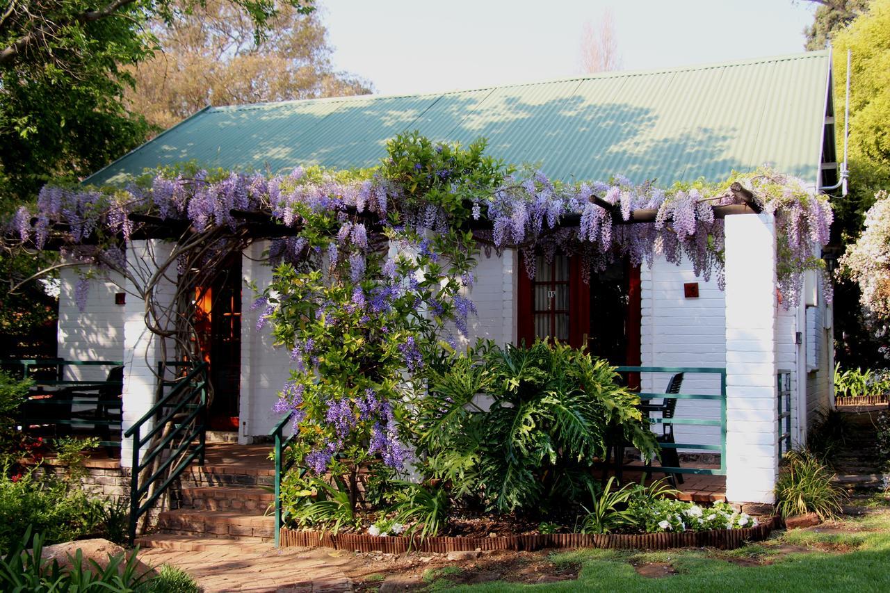 Bed & Breakfast Rivonia Premier