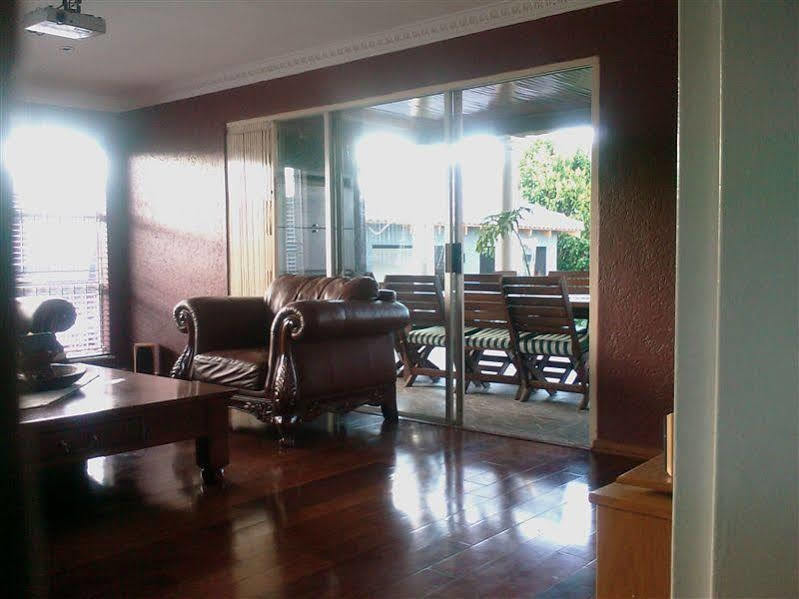 Hotel Kwa Mkhabele Joanesburgo
