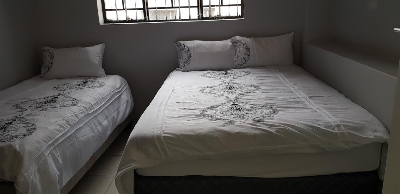 Bed & Breakfast Brownstone Backpackers 3*