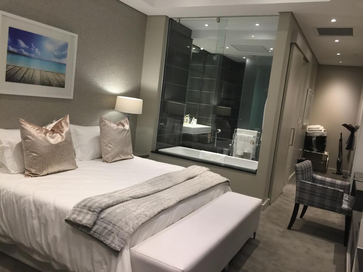 Apartment 615 Sandton Skye