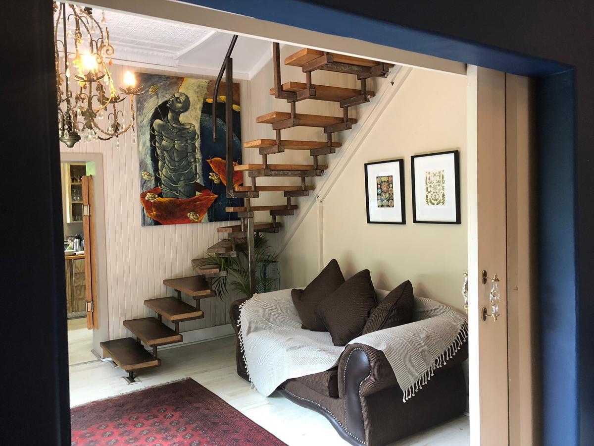 Guest house Life On 3rd 3*