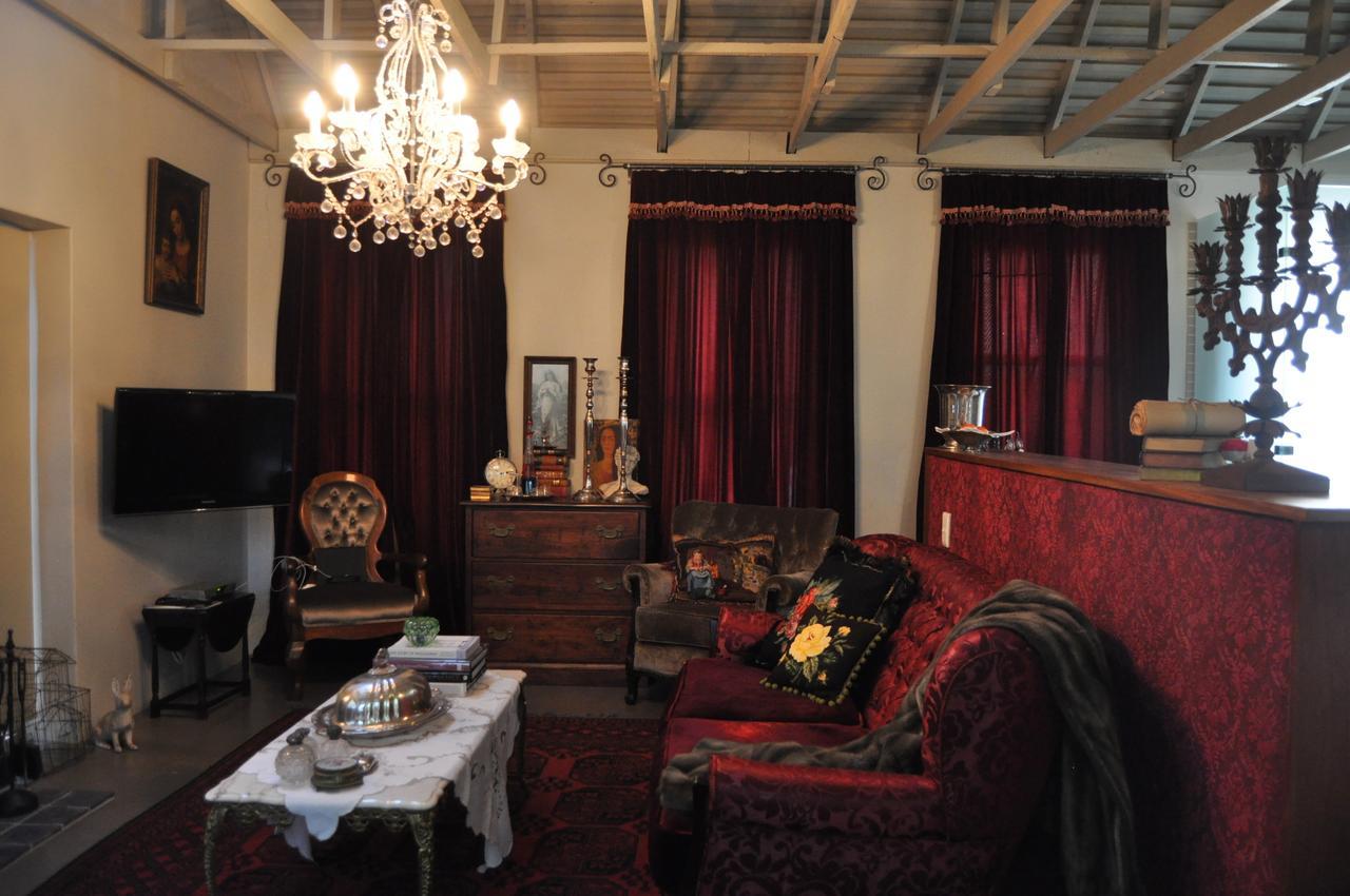 Guest house Festina Lente *