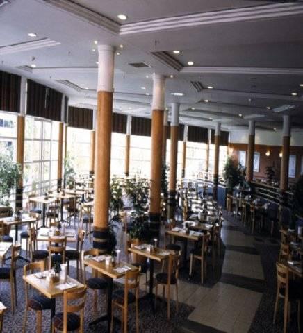 Garden Court Sandton 3*
