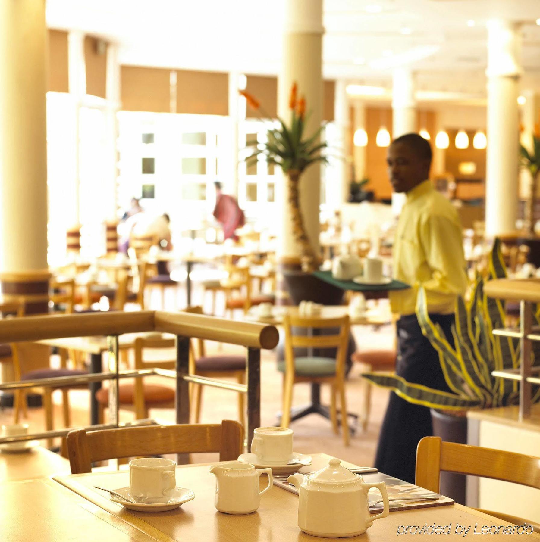 Hotel Garden Court Sandton