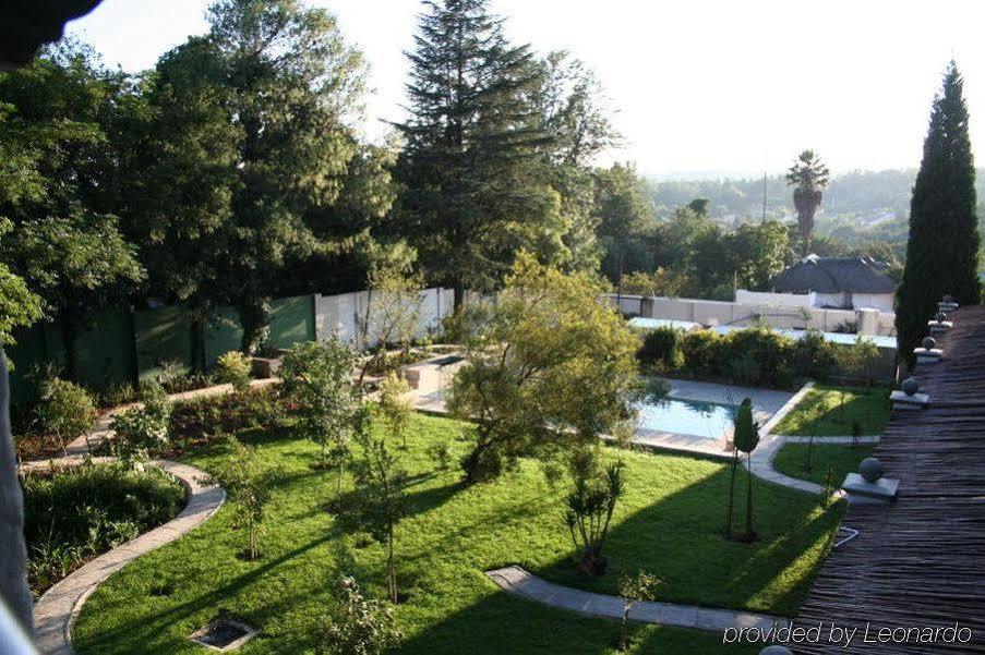 Sandton Rivonia Lodge *