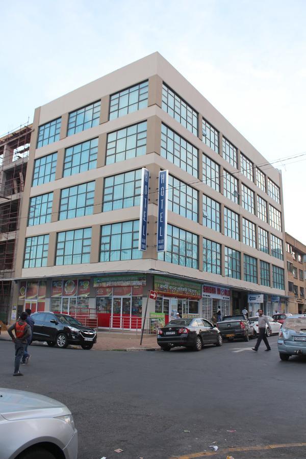 Galaxy Tower Khách sạn 3*