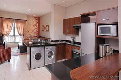 The Capital Esprit Apartment *
