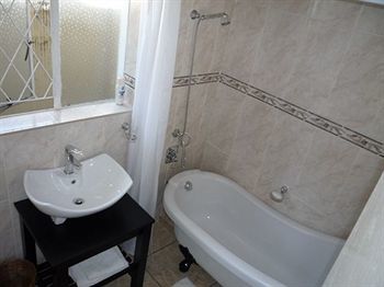 Guest house The Royal Princess Garden In Randburg Johannesburg