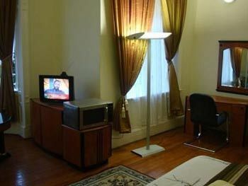 Hotel East Gate Palms 3*