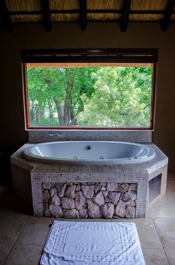 Lodge The Rivonia River Johannesburg