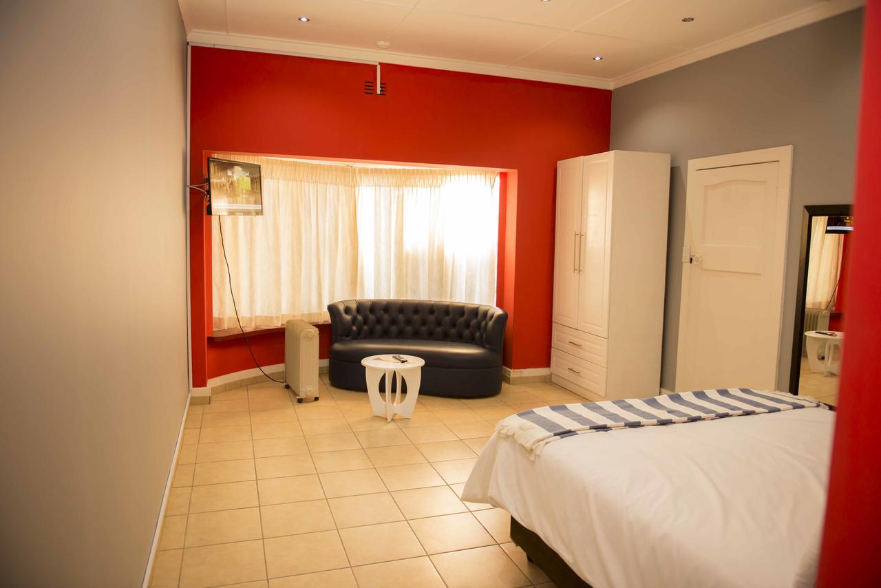 Klelya'S Bed And Breakfast Bed & Breakfast