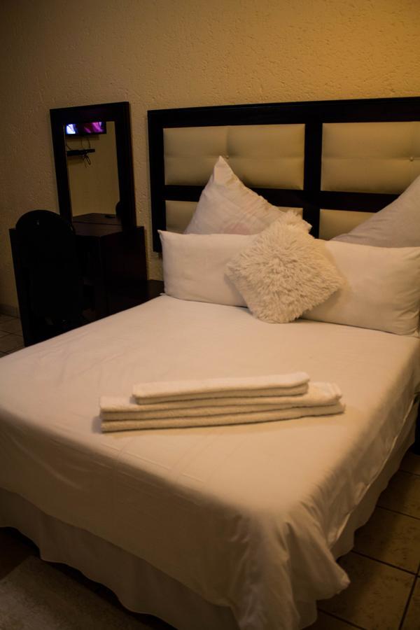 Leboss Guest Johannesburg