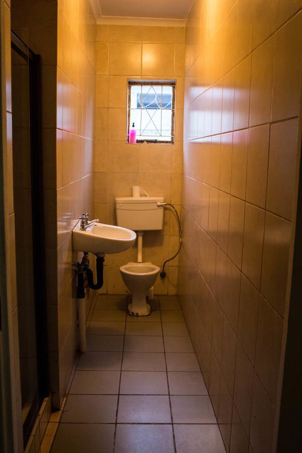 Leboss Guest Lodge *