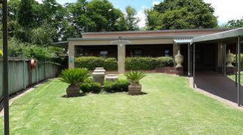 Crystal Rose Hotel Johannesburg