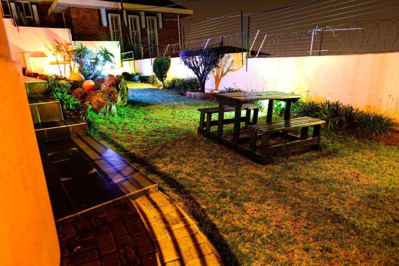 Acomodação com café da manhã  Grand View 3*