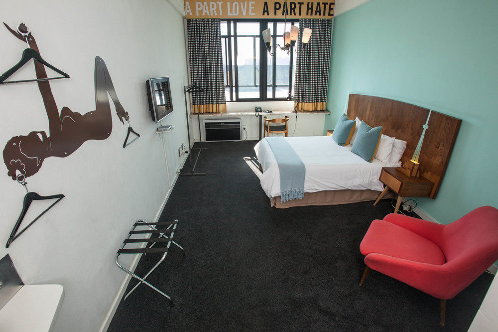 Aparthotel Main Street Life 2*