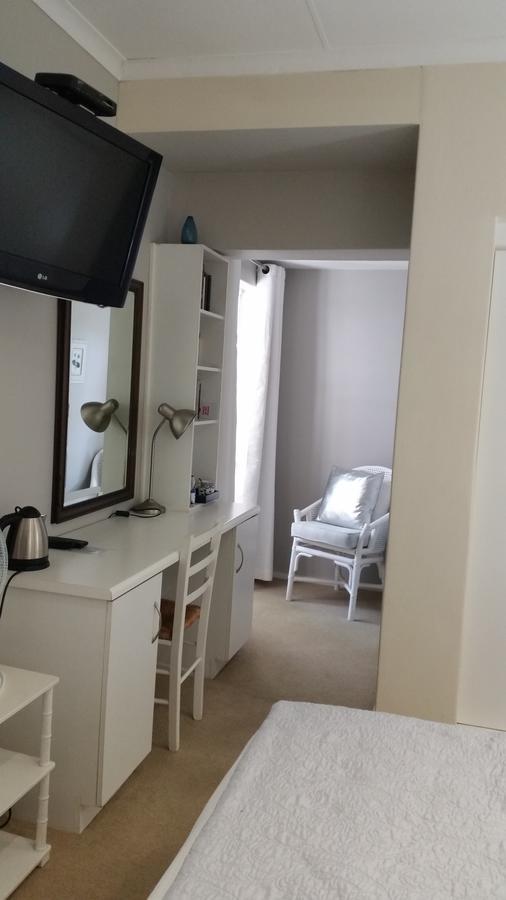 Rosebank By Claires Guest house 2*