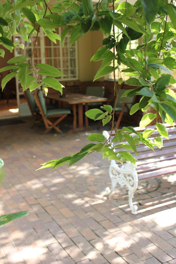 Guest house Abbotsford House 3*