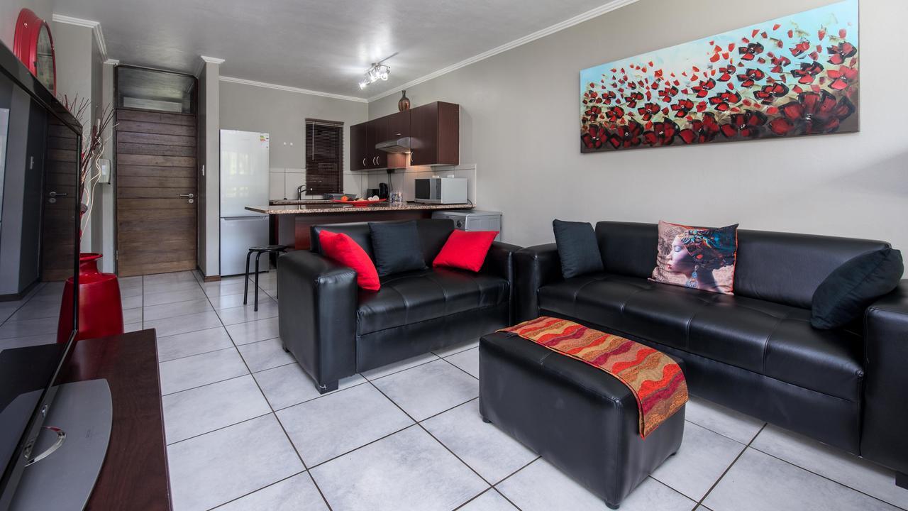 Jozistay @ Jackal Creek