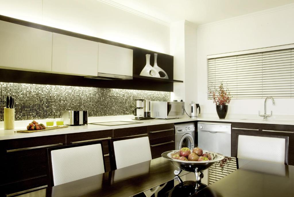 The Capital 20 West Apartment Johannesburg