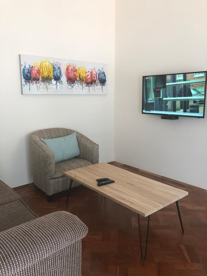 Rosebank New Ashford Executive Suites Apartment *