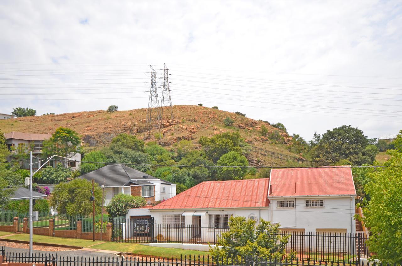 Bnb On 8th Avenue Bed & Breakfast Johannesburg