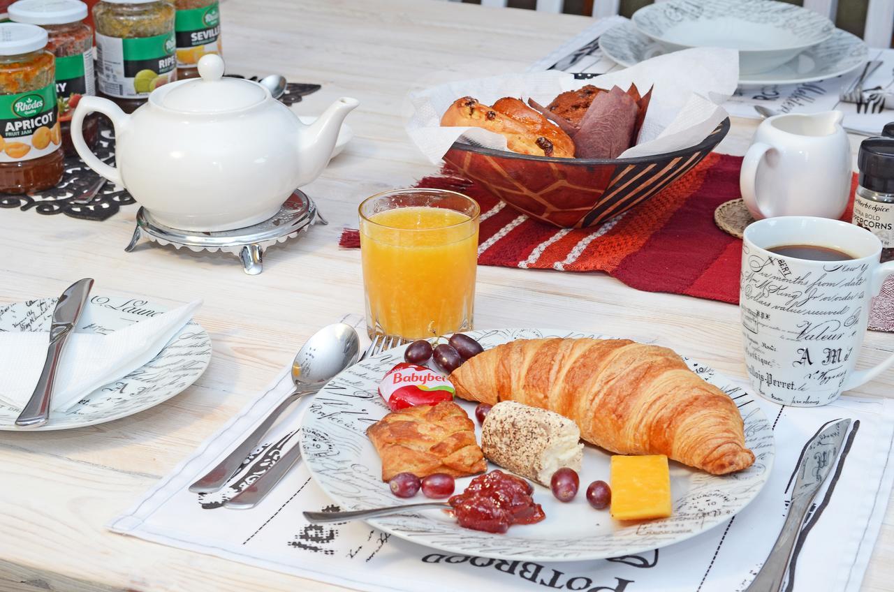 Bed & Breakfast Bnb On 8th Avenue Johannesburg
