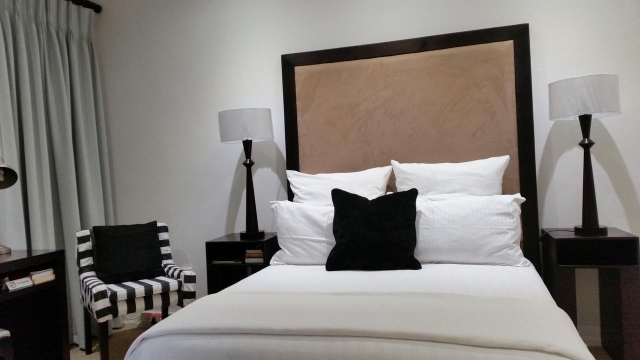 Rosebank By Claires Johannesburg