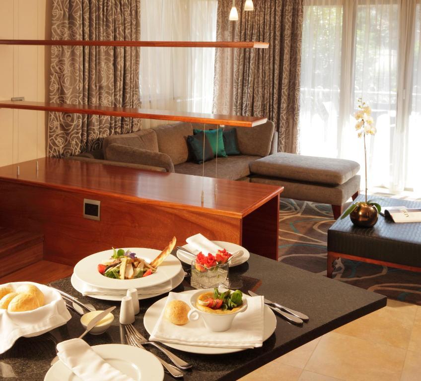 Hotel The Capital Moloko Johannesburg