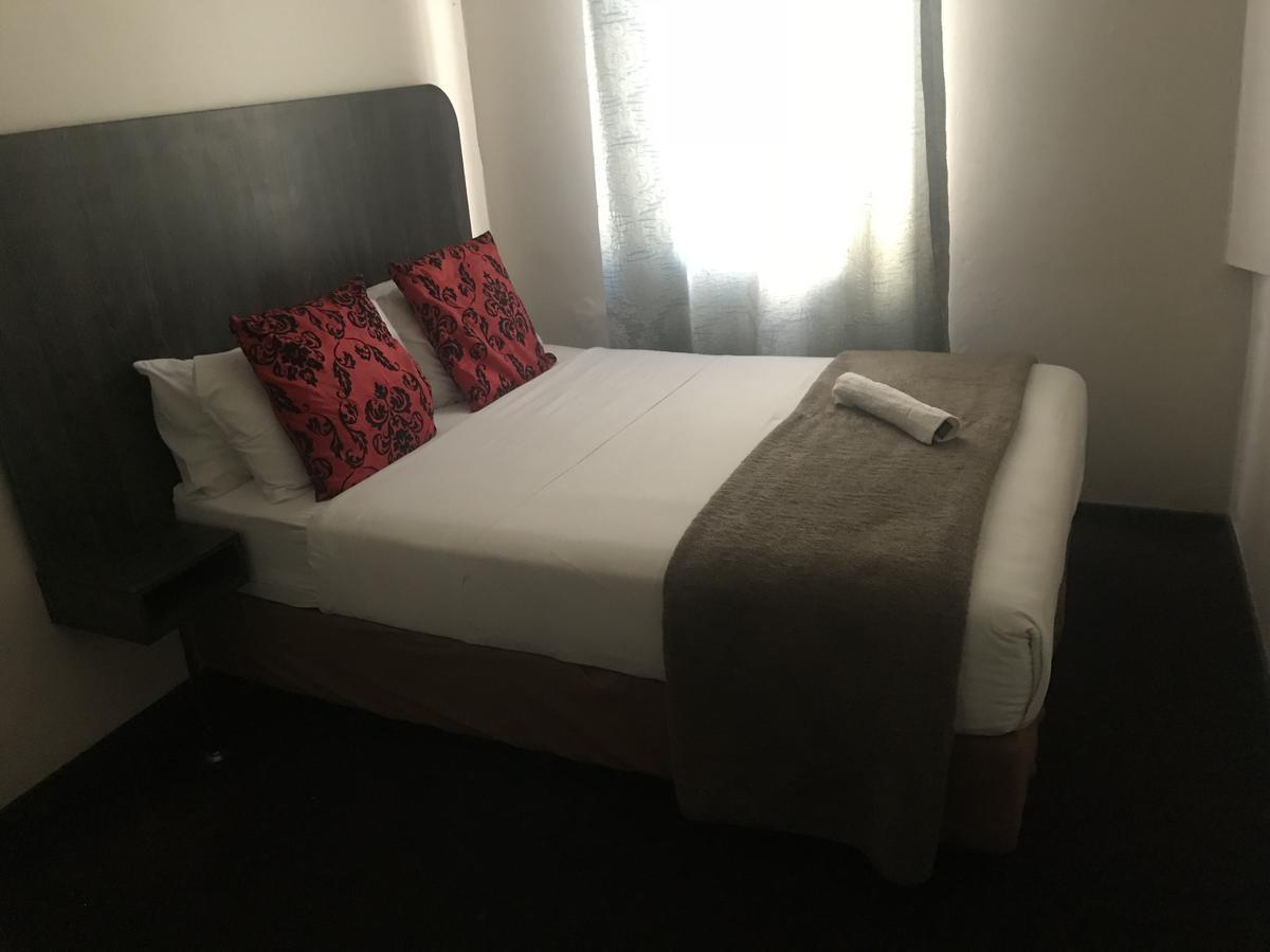 Businessburg Hotel 3*