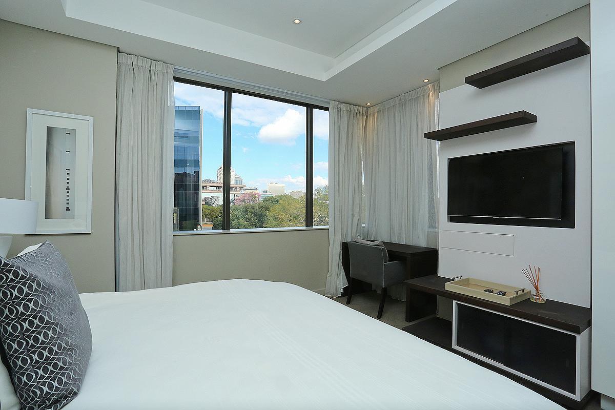 Sandton Skye Luxury