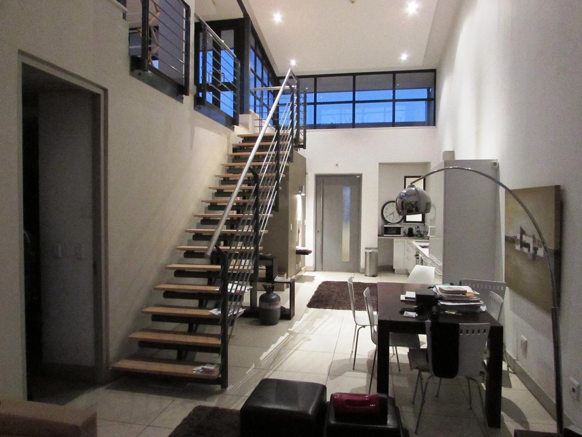 Old House Lane Apartment *