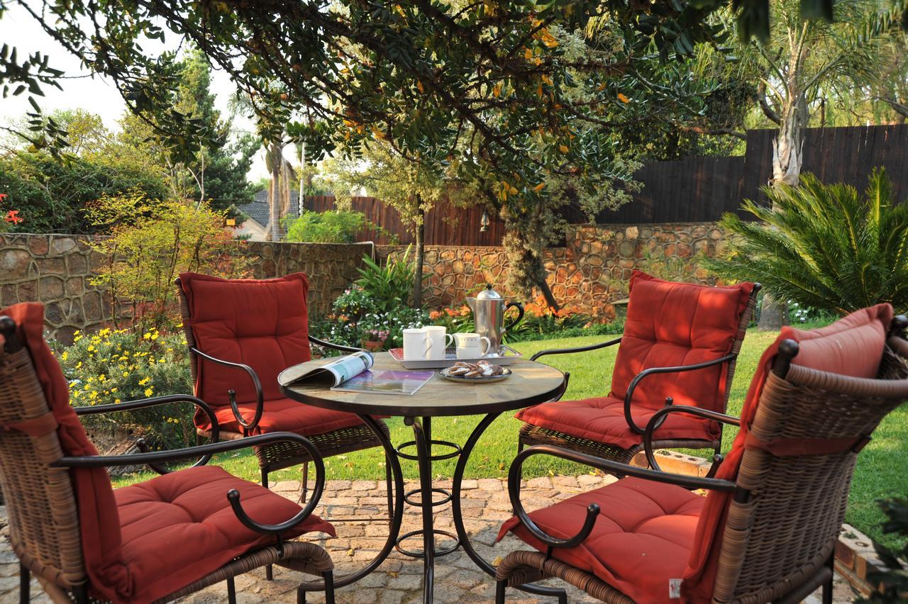 Guest house Claires Of Sandton Luxury Johannesburg