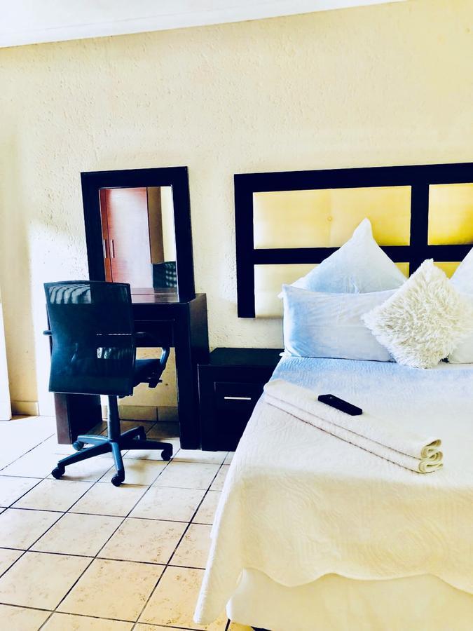 Lodge Leboss Guest Johannesburg