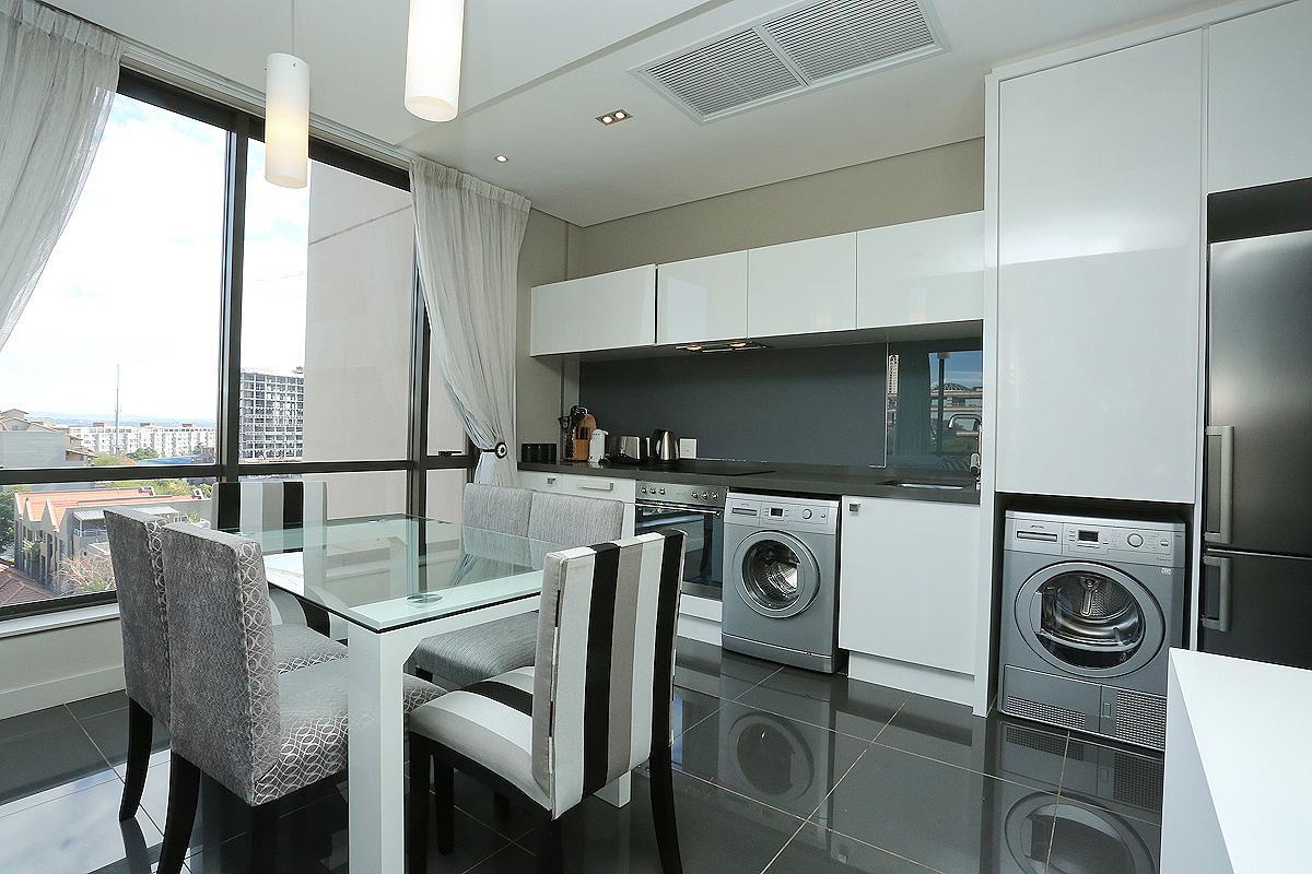 Apartment Sandton Skye Luxury