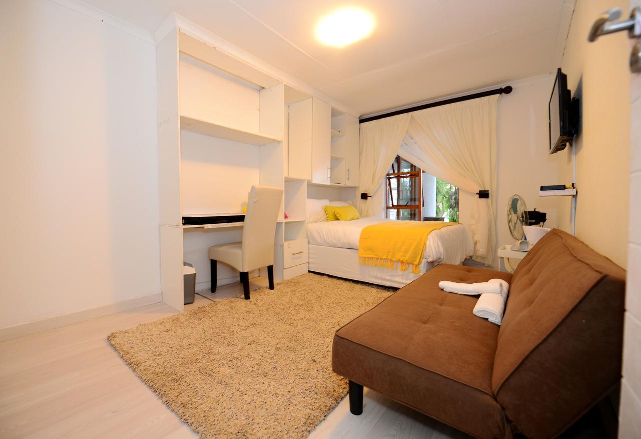 Corgi Guest house Johannesburg