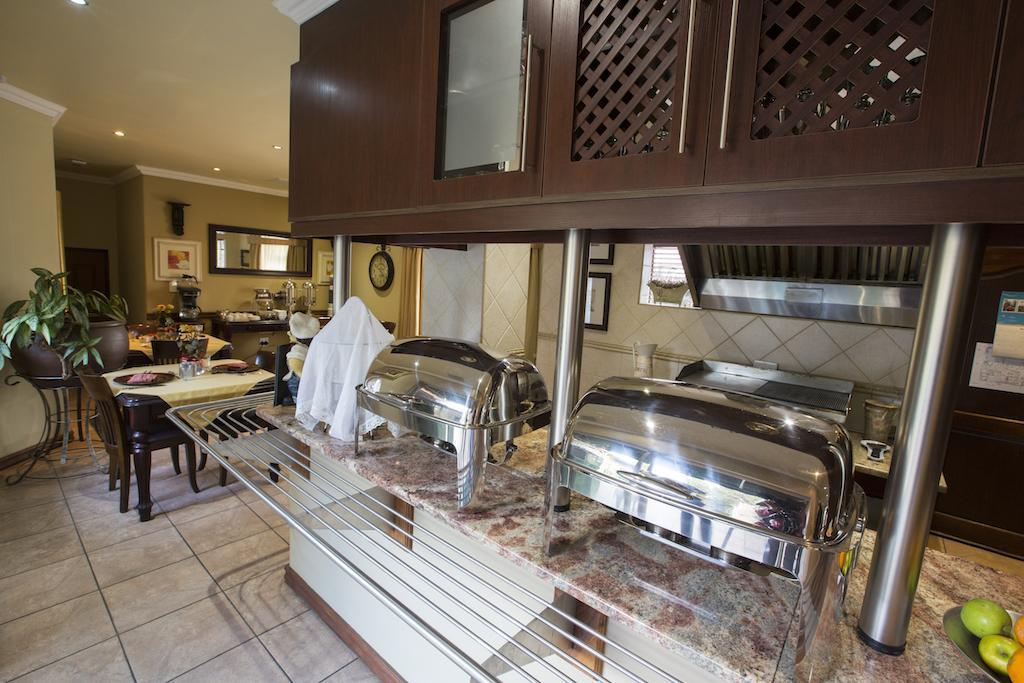 Le Cozmo 4* Joanesburgo