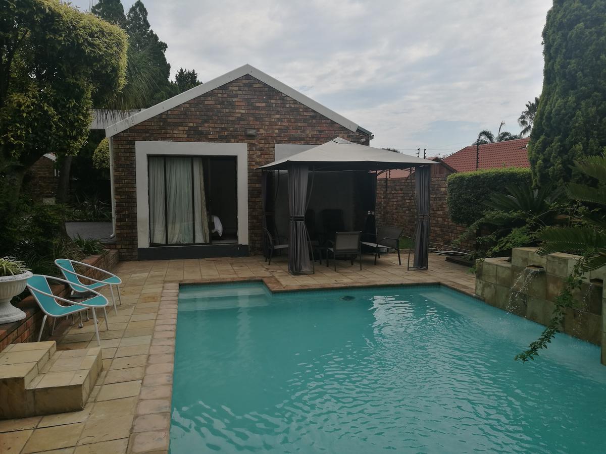 Guest house Corgi Johannesburg