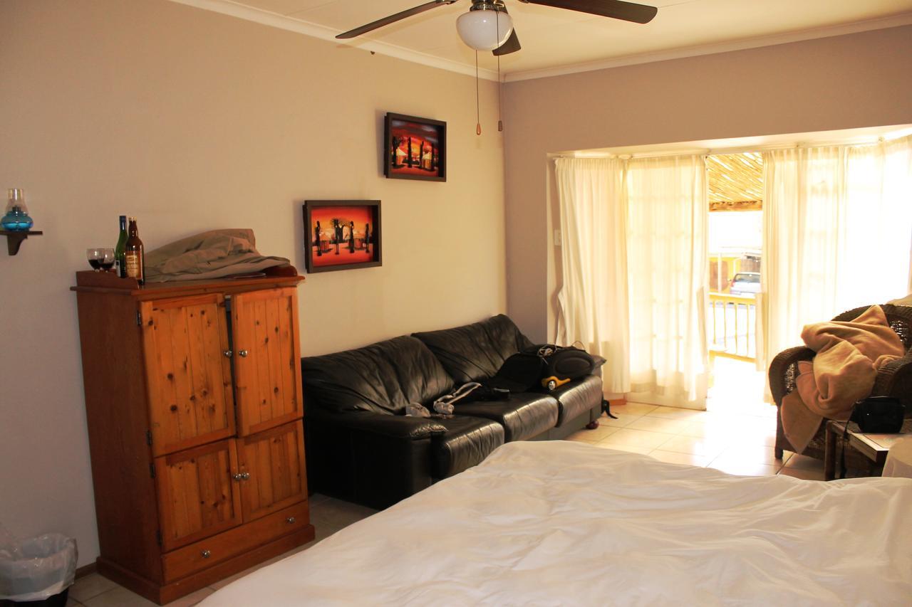 Flintstones Fourways Guest house Johannesburg