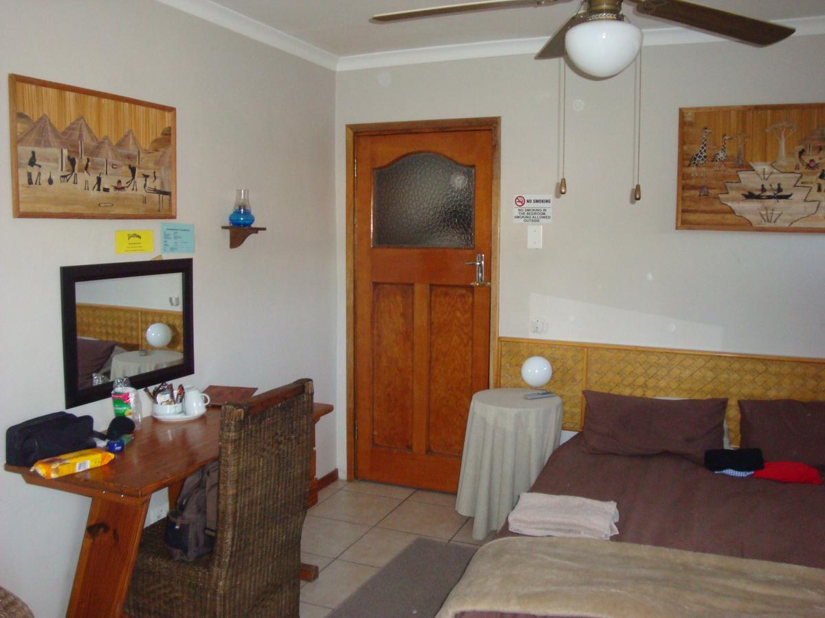 Flintstones Fourways 3*