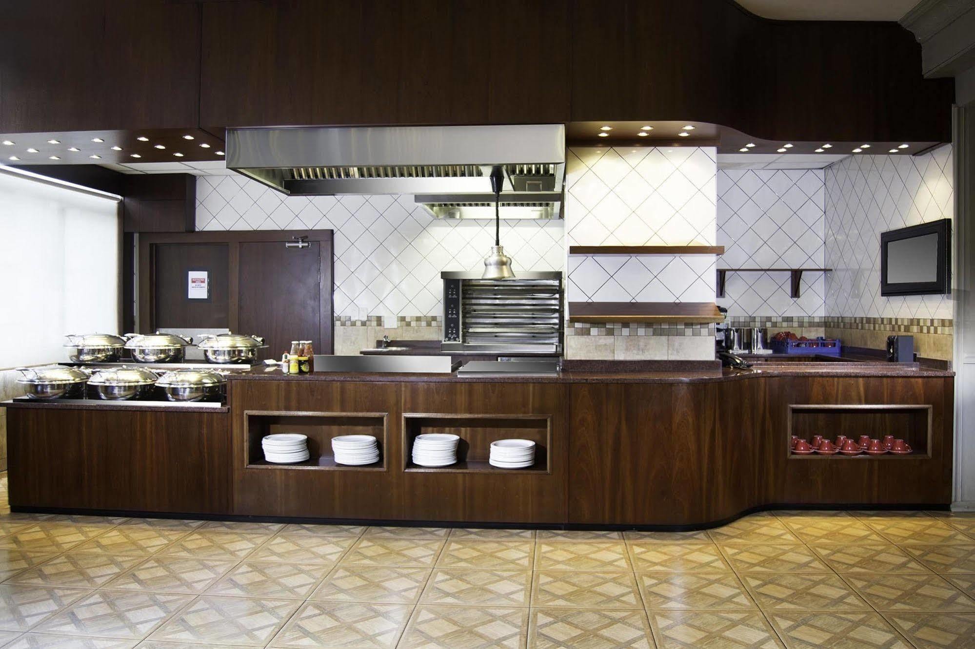 The Devonshire 3* Johannesburg