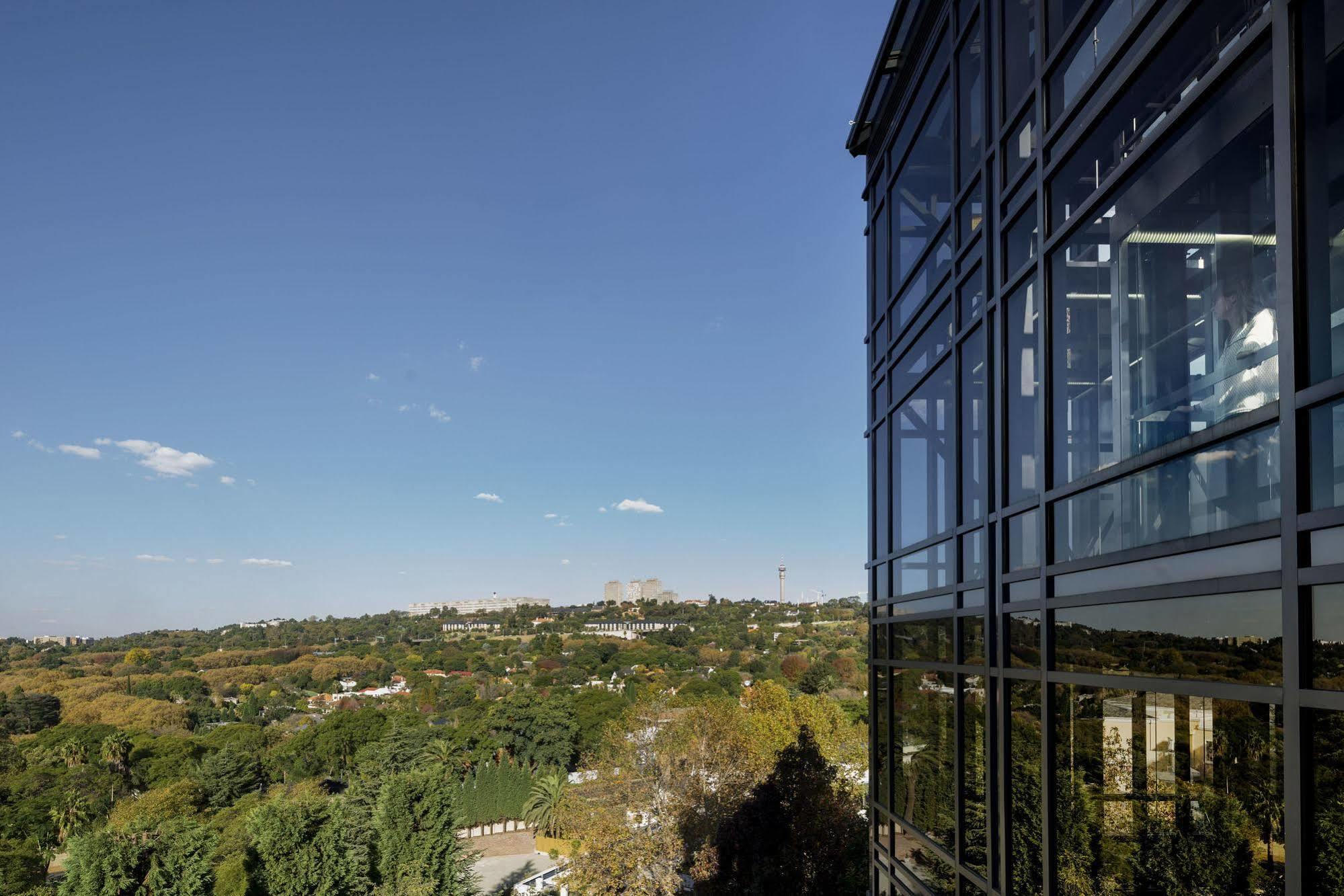 Four Seasons The Westcliff Hotel 5*