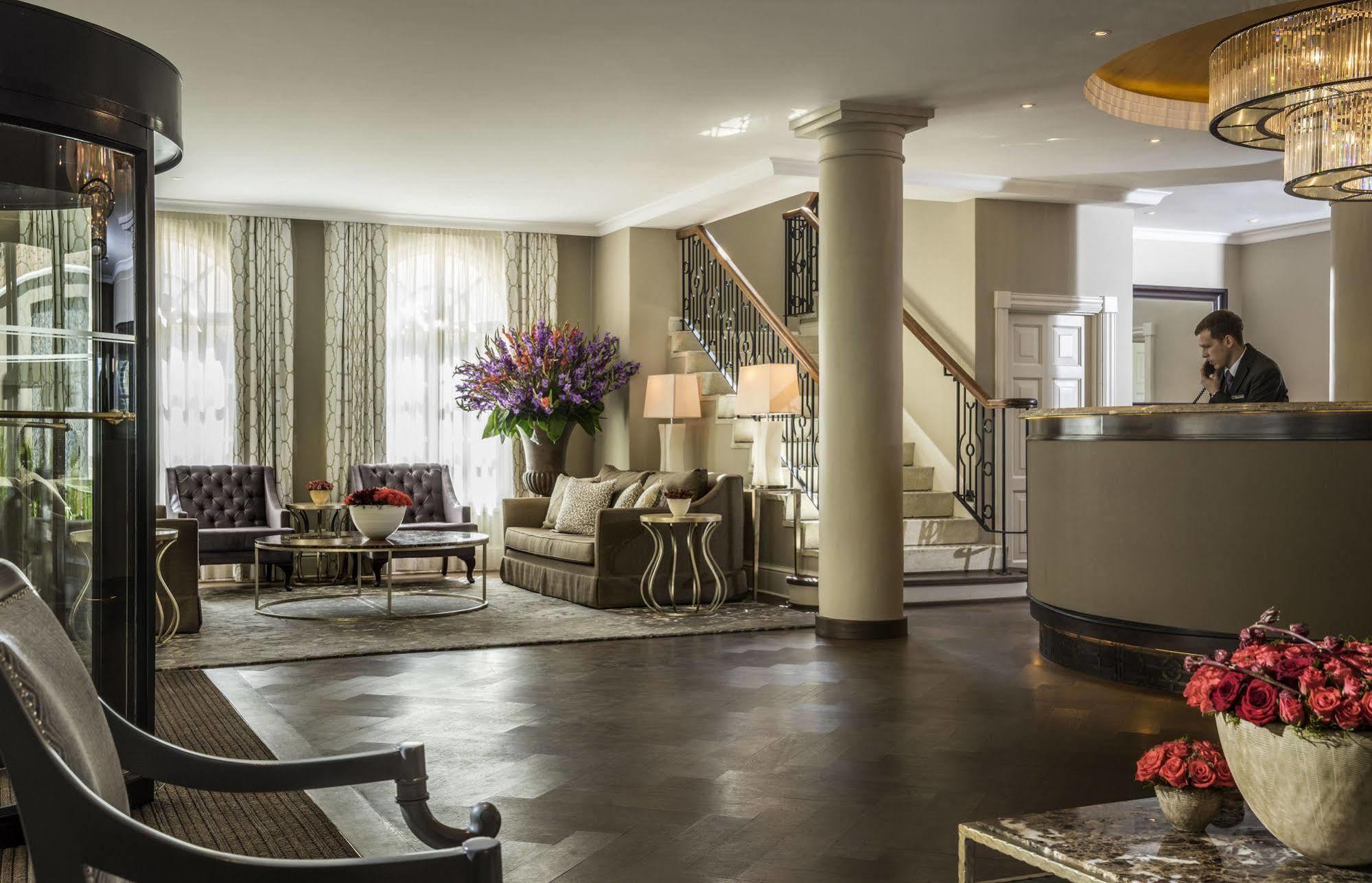 Four Seasons The Westcliff Hotel