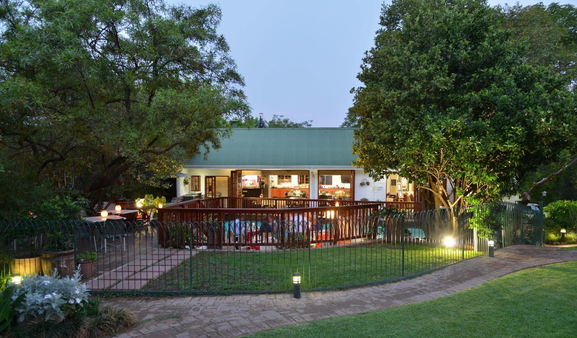 Bed & Breakfast Rivonia Premier Johannesburg