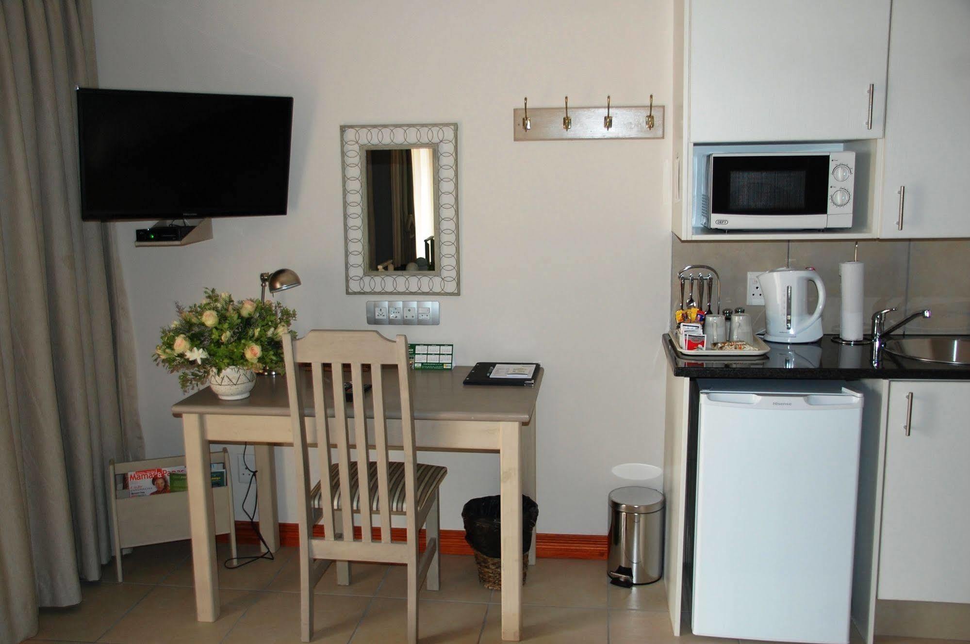 Rivonia Premier Bed & Breakfast 4*