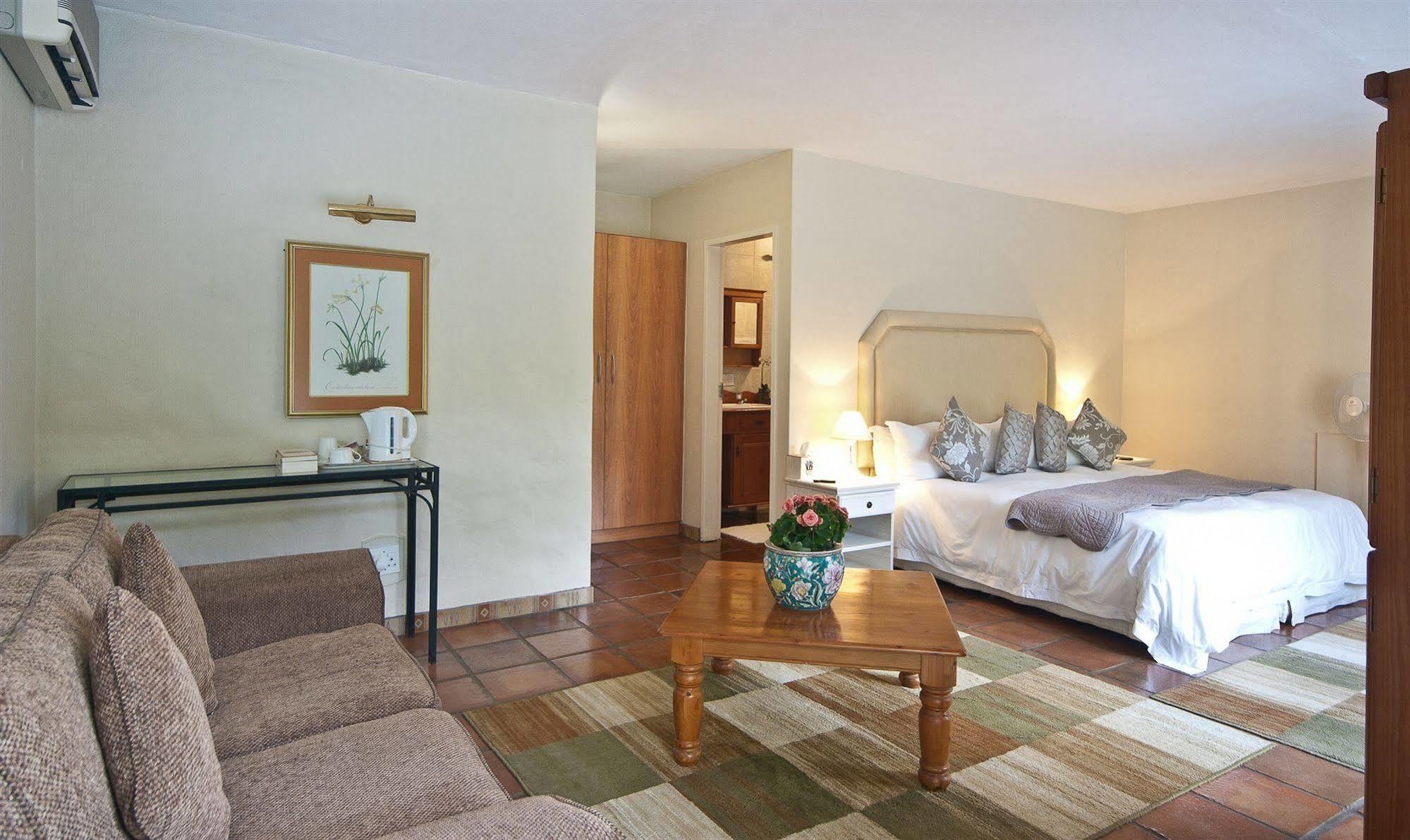 Guest house Thatchfoord 4*