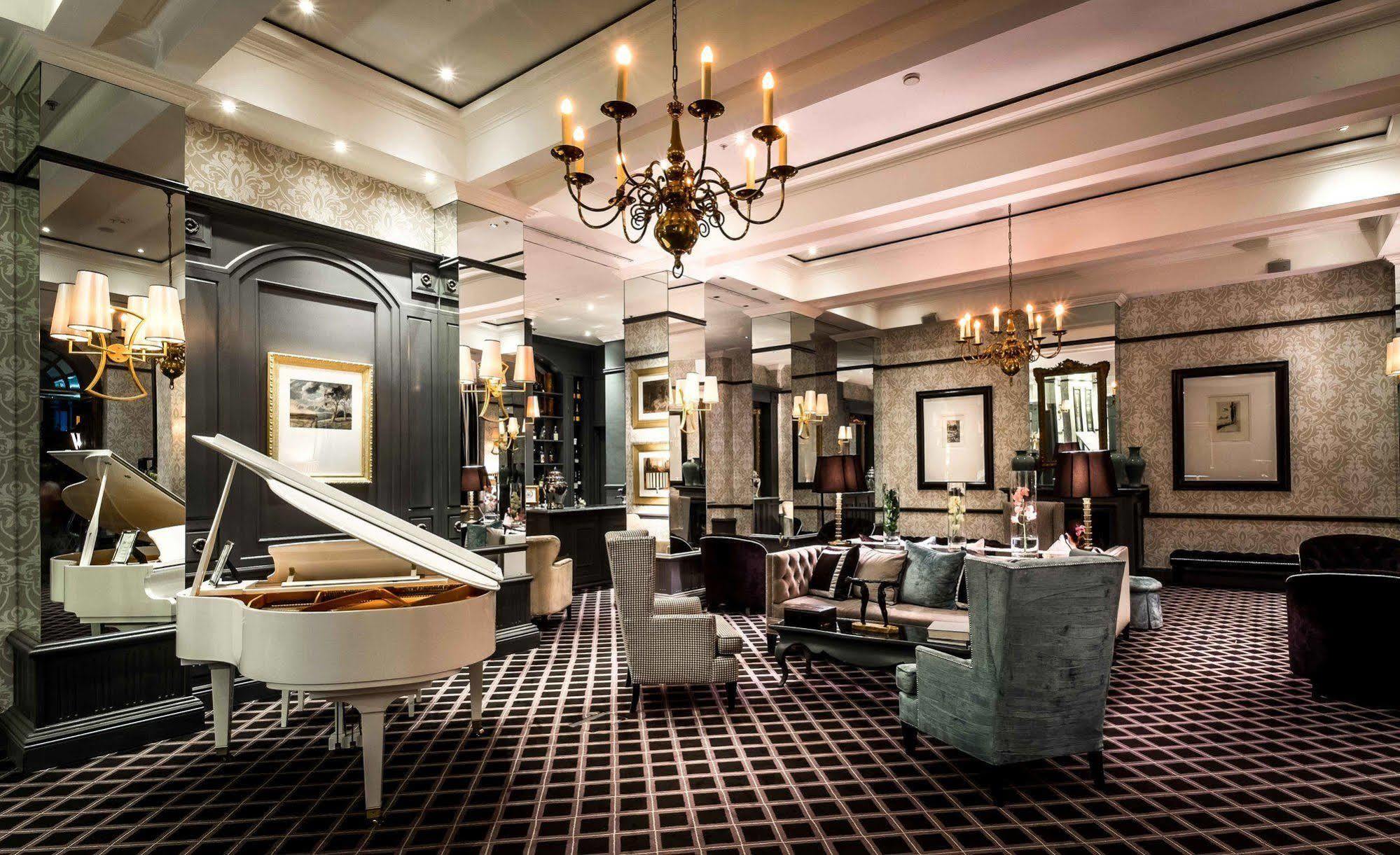 54 On Bath, Rosebank Khách sạn 5*